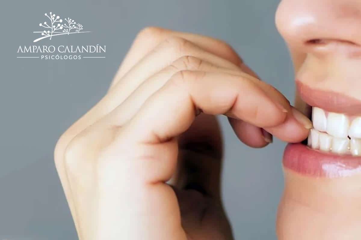 comerse las unas comerse las uñas